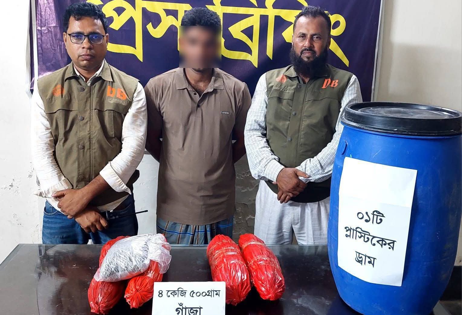 অভয়নগরে মাদক সিন্ডিকেটের ইউসুফ আটক বিপুলপরিমাণ গাজা উদ্ধার